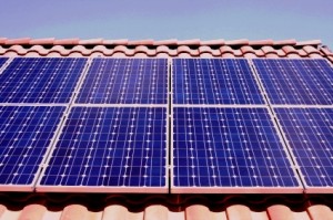 Solarenergie ist auf der eigenen Dachfläche anbringbar