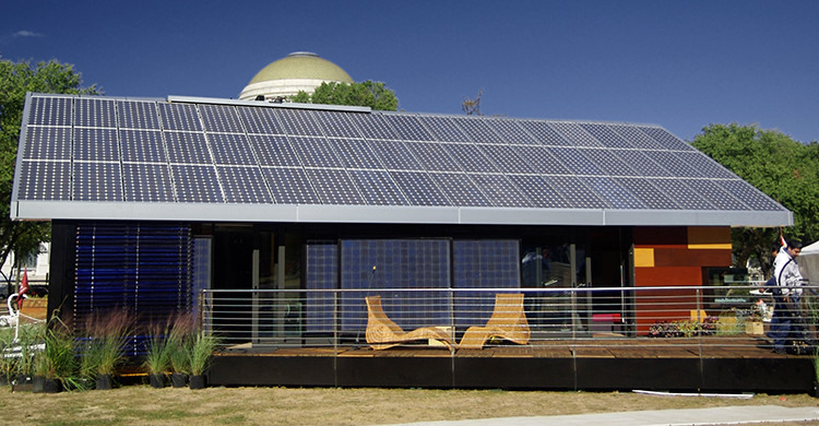 Neue Photovoltaik-Investments in Europa und Afrika