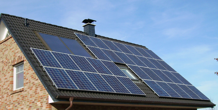 Studie: Solaranlagen werden bis 2030 rund 50% günstiger